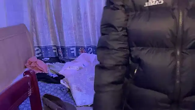 xiaottt1918 online show from January 8, 2:56 pm