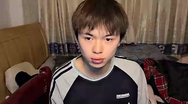 xiaottt1918 online show from January 20, 11:45 am