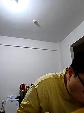 Snapshot of DDYY12341 chatting on September 23, 1:03 pm DDYY12341 online show from September 23, 1:03 pm