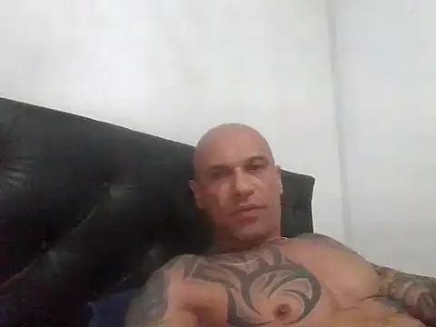 Snapshot of Arc8njoblack chatting on November 23, 2:44 am Arc8njoblack online show from November 23, 2:44 am