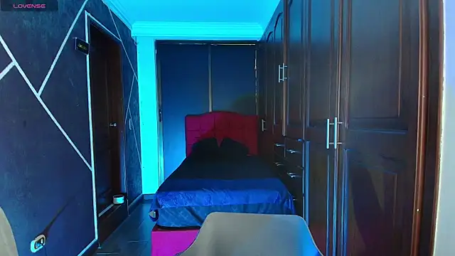 SexyNaf online show from December 23, 7:09 pm