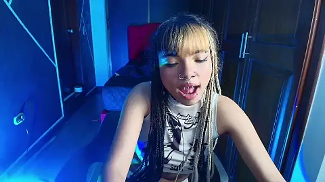 SexyNaf online show from December 27, 1:11 am