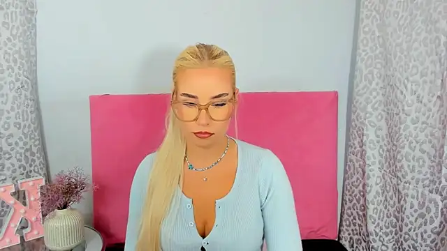 KristyHoney online show from September 26, 11:36 am