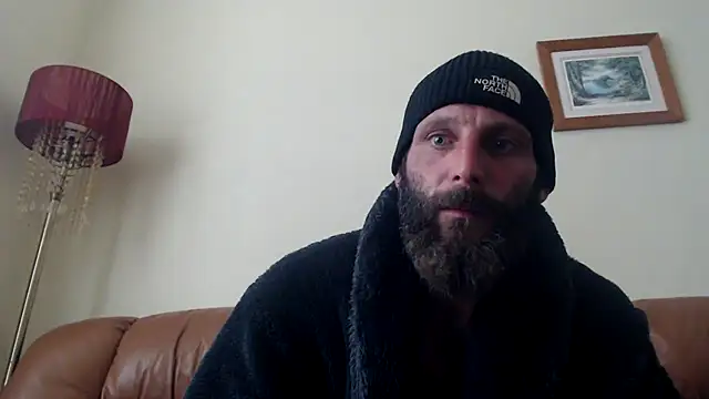 Snapshot of AnodicDemotic chatting on October 10, 9:30 am AnodicDemotic online show from October 10, 9:30 am