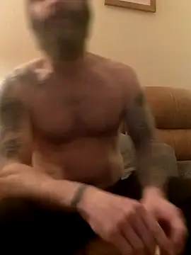 Snapshot of AnodicDemotic chatting on February 1, 7:40 am AnodicDemotic online show from February 1, 7:40 am