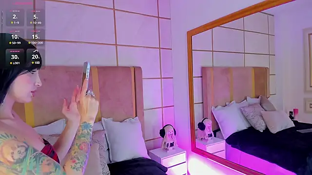 Snapshot of Kittenmeuw chatting on February 22, 3:45 am Kittenmeuw online show from February 22, 3:45 am