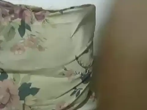 Snapshot of dickrus0077 chatting on February 25, 2:22 pm dickrus0077 online show from February 25, 2:22 pm