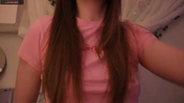 Snapshot of your_jane chatting on May 5, 2:52 am your jane online show from May 5, 2:52 am