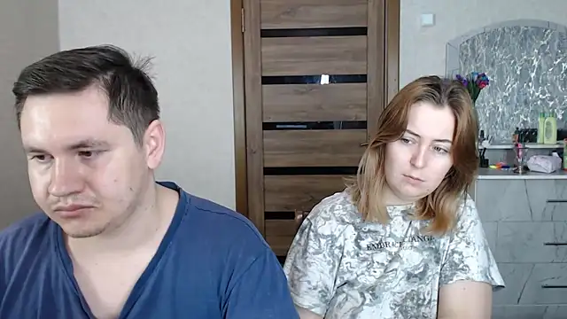 Kristy-Max online show from February 3, 10:54 pm