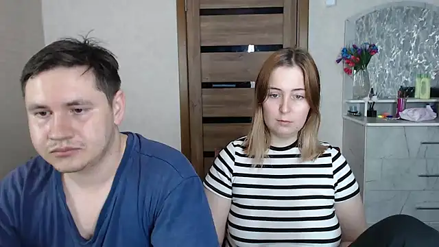 Kristy-Max online show from February 4, 1:56 am