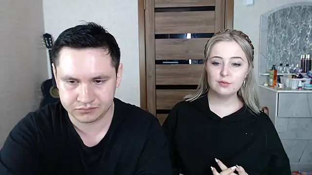 Kristy-Max online show from March 2, 11:50 am