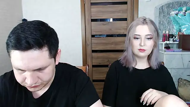 Kristy-Max online show from March 9, 9:36 pm