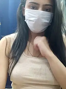 Snapshot of Mylovesana chatting on May 4, 11:06 am Mylovesana online show from May 4, 11:06 am
