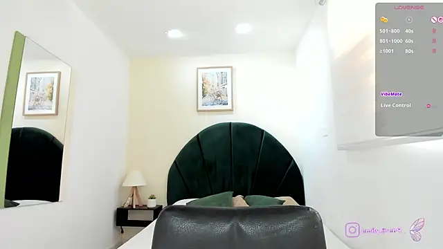  EmilyJireh  online show from June 17, 7:26 pm