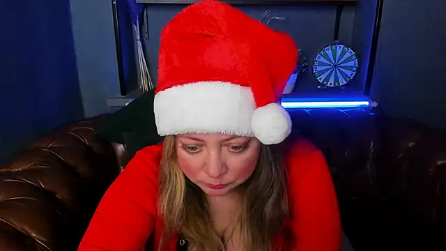 JesiaFoxi online show from January 1, 4:18 pm
