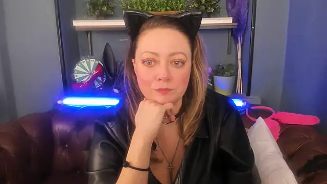 JesiaFoxi online show from February 22, 12:29 pm