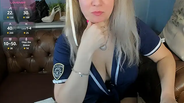 JesiaFoxi online show from June 10, 10:47 am