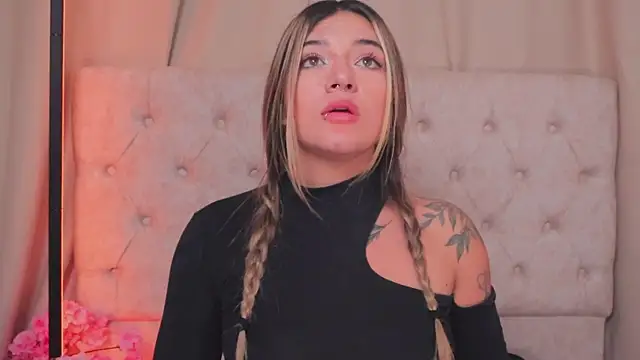 Snapshot of ashleyvalirya chatting on February 28, 10:09 am ashleyvalirya online show from February 28, 10:09 am