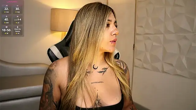 Snapshot of ashleyvalirya chatting on September 9, 3:50 am ashleyvalirya online show from September 9, 3:50 am