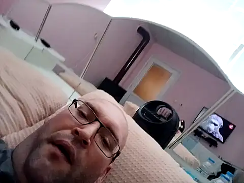 0777edi online show from December 6, 10:49 am