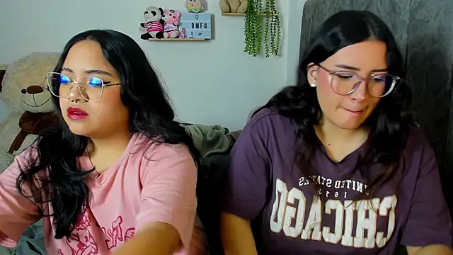 maddie-and-chelsea- online show from October 2, 11:06 am