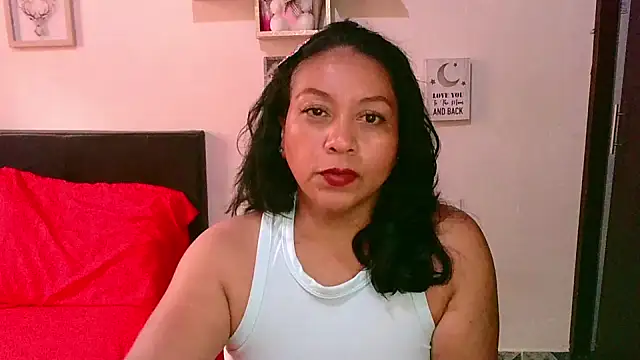 zaray bella online show from November 16, 8:03 pm