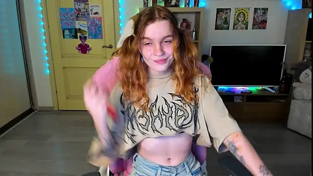 Sunny Elly online show from October 14, 3:46 pm