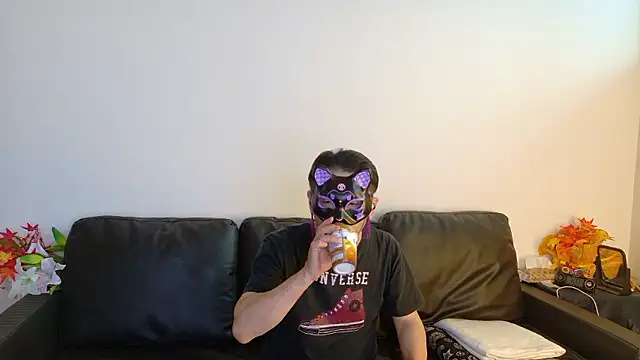 Snapshot of Angels1-2-3-4-5 chatting on November 27, 10:01 pm Angels1-2-3-4-5 online show from November 27, 10:01 pm