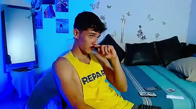 cristofer 988 online show from March 12, 1:36 am