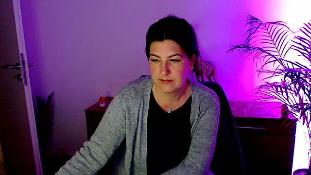 NatiLove35 online show from December 27, 6:35 am