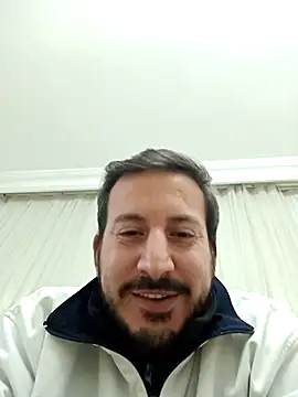 Snapshot of Karizmatikman chatting on December 19, 7:43 pm Karizmatikman online show from December 19, 7:43 pm