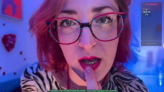 AnnaHaunter18 online show from February 11, 5:50 pm
