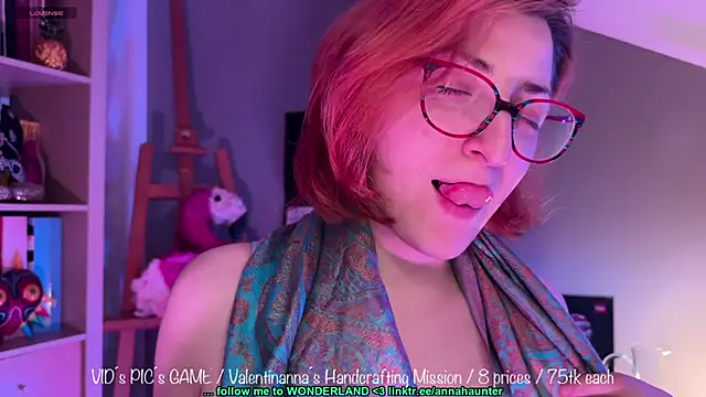 AnnaHaunter18 online show from February 20, 7:08 pm