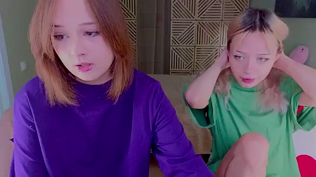Mary uw online show from June 20, 4:26 am
