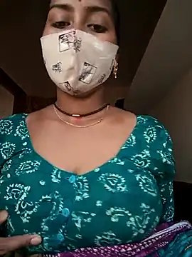 Snapshot of juhi06 chatting on March 1, 9:22 am juhi06 online show from March 1, 9:22 am