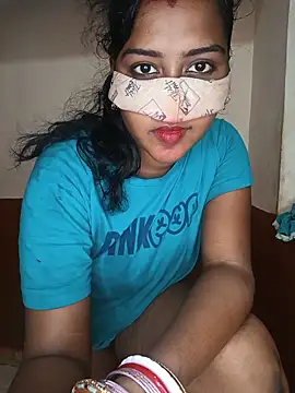 juhi06 online show from June 14, 2:19 pm