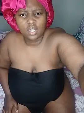 queenxdede online show from May 18, 4:07 am