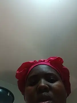 queenxdede online show from June 9, 5:57 pm