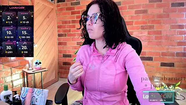 paulinabarnett- online show from September 19, 2:18 pm