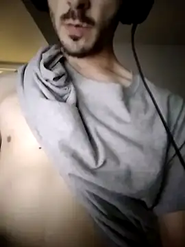 helloongg online show from October 30, 5:35 pm