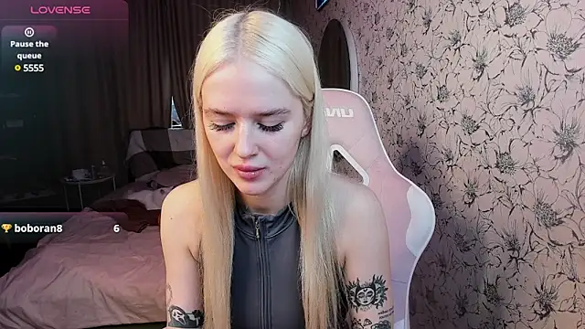 Healing  girl online show from February 1, 5:39 am