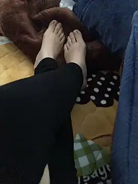 Lona Lina online show from December 18, 7:58 am