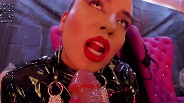 MeliizaQueen online show from October 24, 12:45 pm