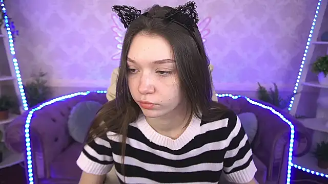 Cherry Wipe online show from February 17, 1:32 pm