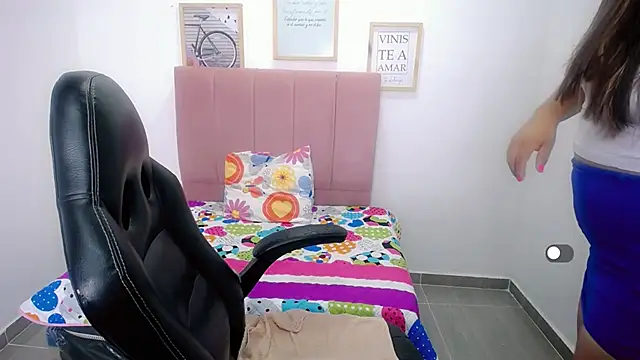 victoria love89 online show from January 29, 2:30 am