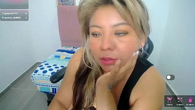 victoria love89 online show from March 23, 6:37 am