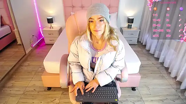 zoe jones13 online show from February 13, 11:50 am