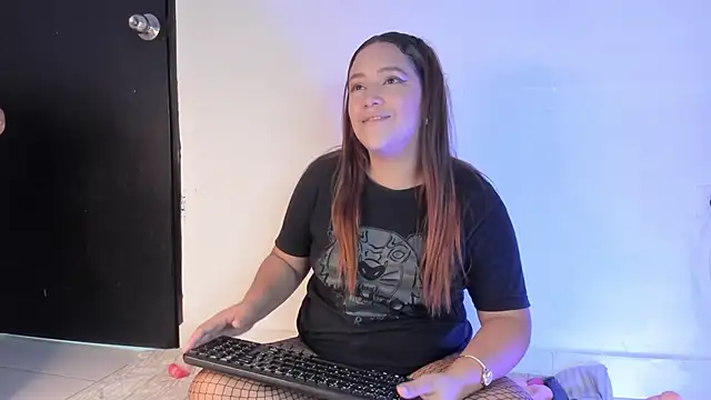 aprill21  online show from February 4, 1:48 pm