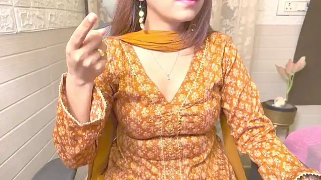 Your Sassy Goddess online show from March 19, 7:49 pm