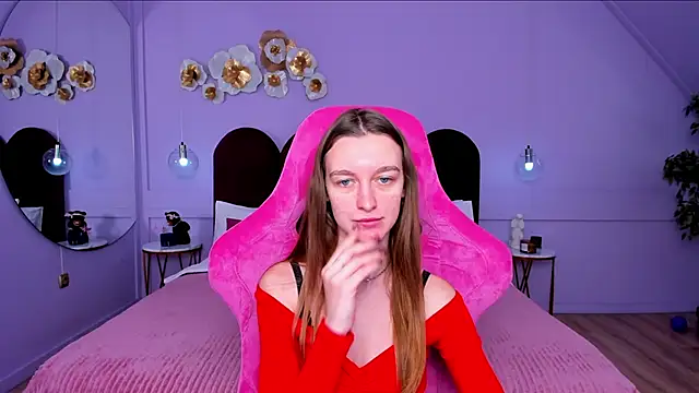 Snapshot of AshleyMillsss chatting on December 7, 7:05 am AshleyMillsss online show from December 7, 7:05 am